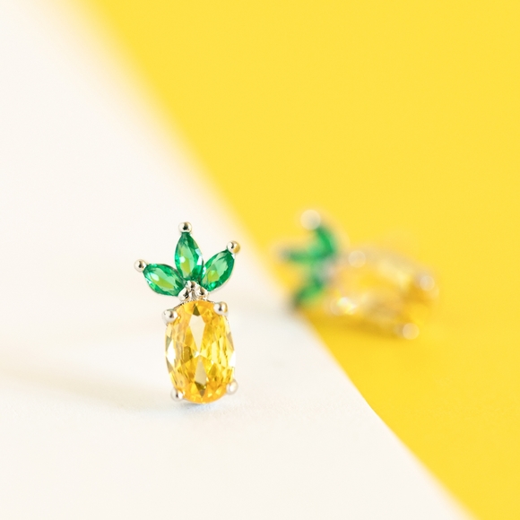 Sweet Pineapple Studs (S925) - Only 3 left! - Picture 4 of 9